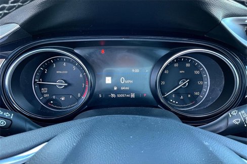 Used 2020 Buick Encore GX Essence w/ Experience Buick Package image 23
