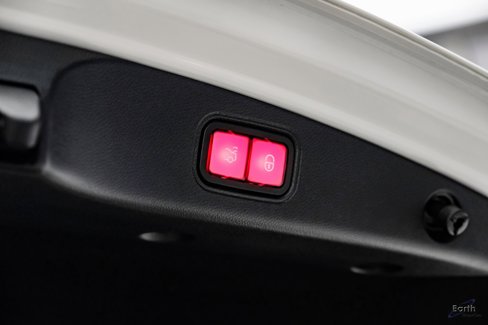 Used 2020 Mercedes-Benz E 450 4MATIC Coupe image 88