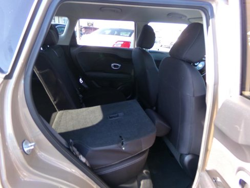 Used 2016 Kia Soul w/ Convenience Package image 30