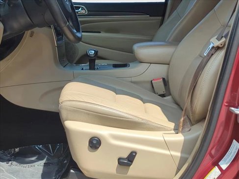 Used 2014 Jeep Grand Cherokee Limited image 18