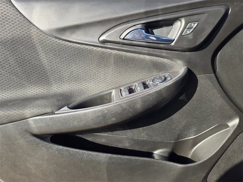 Used 2020 Chevrolet Malibu RS image 18