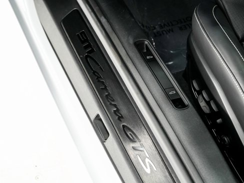 Used 2024 Porsche 911 Carrera GTS image 13