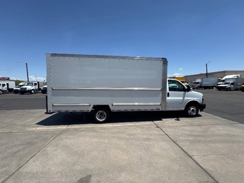 Used 2021 GMC Savana 3500 Extended w/ Power Convenience Package image 11