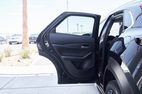 Used 2024 MAZDA CX-30 AWD 2.5 S w/ Select Sport Pkg image 12