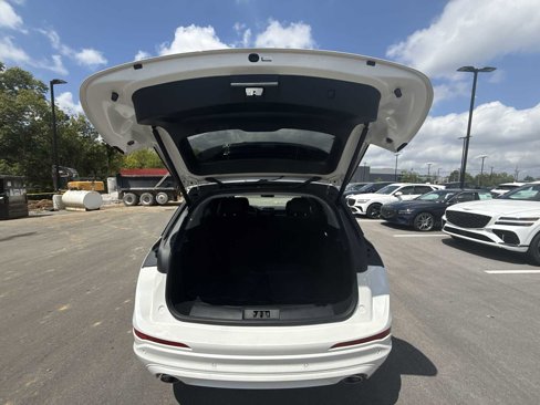 Used 2021 Lincoln Corsair Reserve w/ Equipment Group 201A image 22