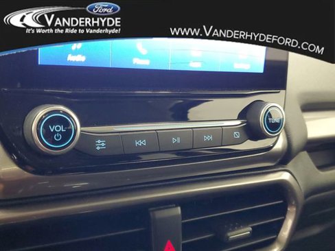 Used 2020 Ford EcoSport SE image 24