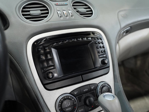 Used 2003 Mercedes-Benz SL 55 AMG image 39