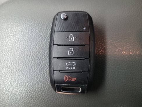 Used 2018 Kia Forte LX w/ LX Rear Camera Package image 32