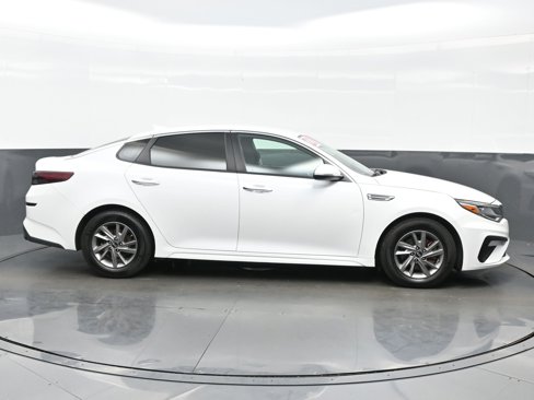 Used 2020 Kia Optima LX image 7