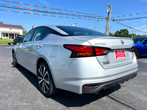 Used 2021 Nissan Altima 2.5 SR image 3