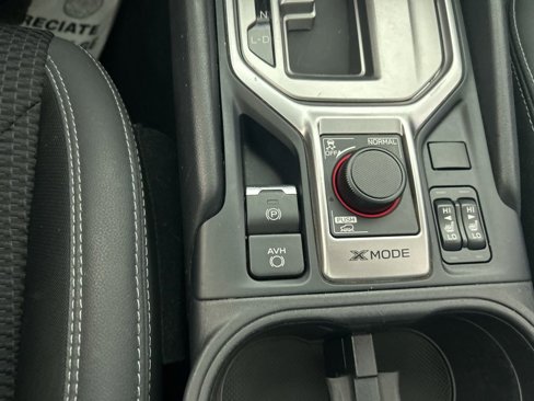 Used 2020 Subaru Forester Premium image 6