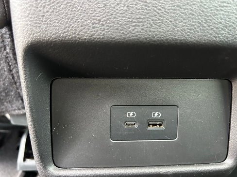 Used 2023 Nissan Rogue SV image 29