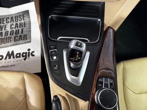 Used 2018 BMW 320i Sedan image 22