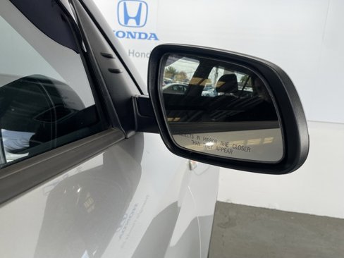 Used 2020 Hyundai Venue SE image 39
