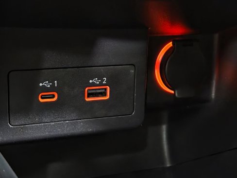 Used 2023 Nissan Kicks SV image 33