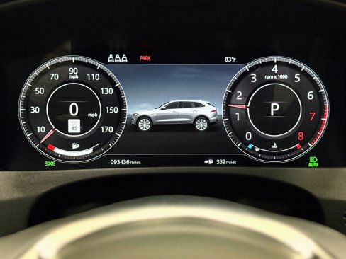 Used 2019 Jaguar F-PACE S image 22