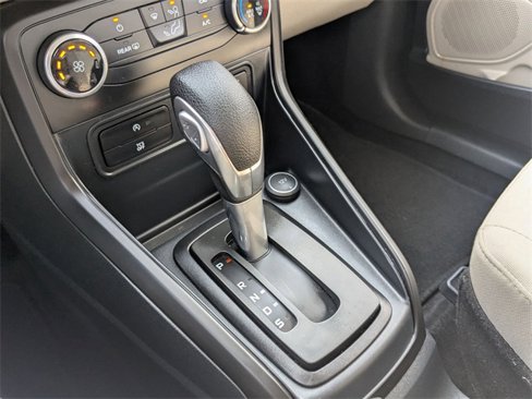 Used 2021 Ford EcoSport S image 25