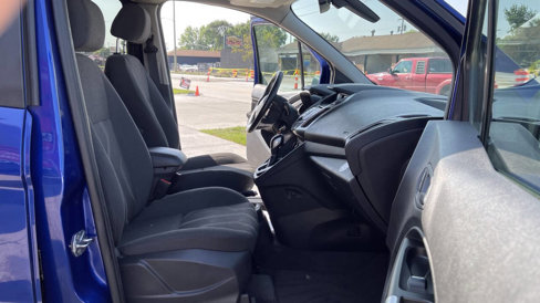Used 2017 Ford Transit Connect XLT image 17