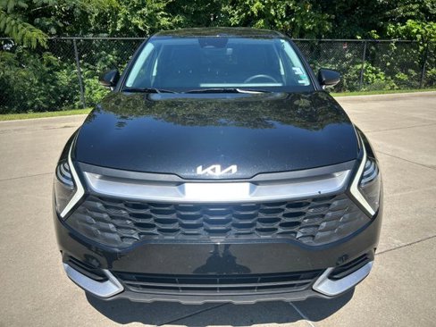 Used 2024 Kia Sportage LX image 8