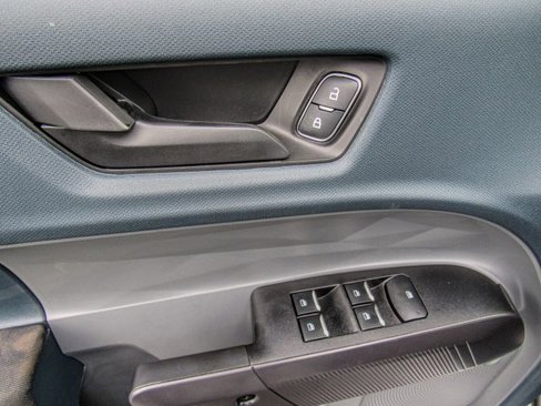 New 2025 Ford Maverick XL image 6