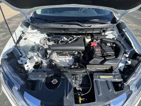 Used 2020 Nissan Rogue SV image 28
