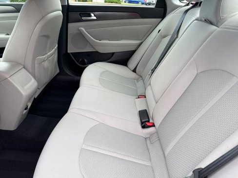 Used 2015 Hyundai Sonata Sport image 19