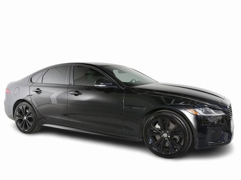 Used 2024 Jaguar XF R-Dynamic SE image 12