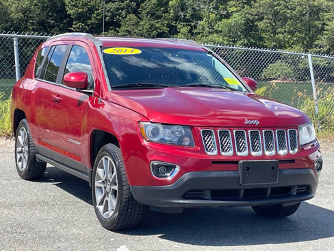 Used 2014 Jeep Compass Limited w/ Mopar Trailer Tow Group image 1
