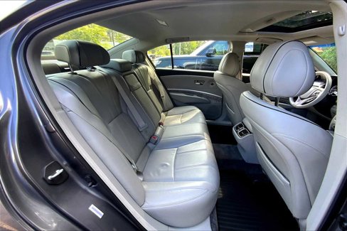 Used 2020 Acura RLX w/ Technology Package image 18