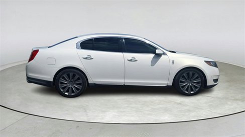 Used 2013 Lincoln MKS AWD image 7