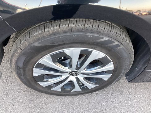 Certified 2021 Toyota Corolla LE image 15