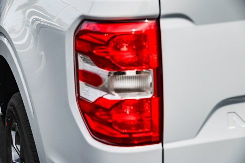 New 2025 Ford Maverick XLT image 7