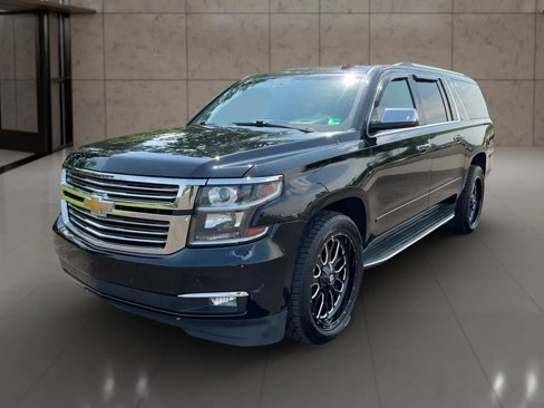 Used 2016 Chevrolet Suburban LTZ image 1
