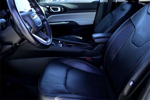 Used 2022 Jeep Compass Limited image 10