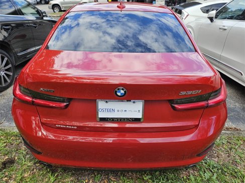 Used 2021 BMW 330i xDrive Sedan w/ Convenience Package image 5