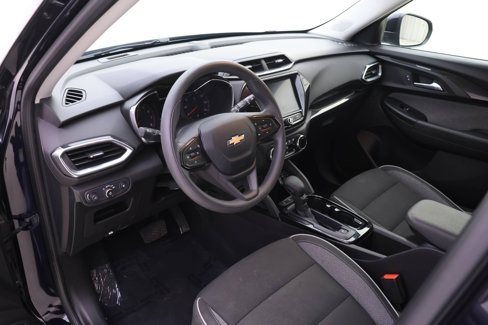 Used 2021 Chevrolet TrailBlazer LT w/ Convenience Package image 3