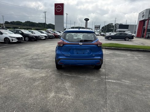 Used 2021 Nissan Kicks SV image 12
