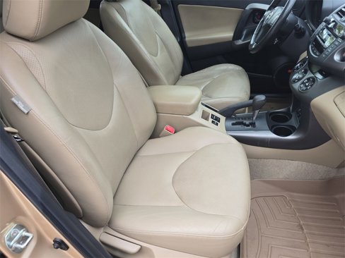 Used 2010 Toyota RAV4 Limited image 29