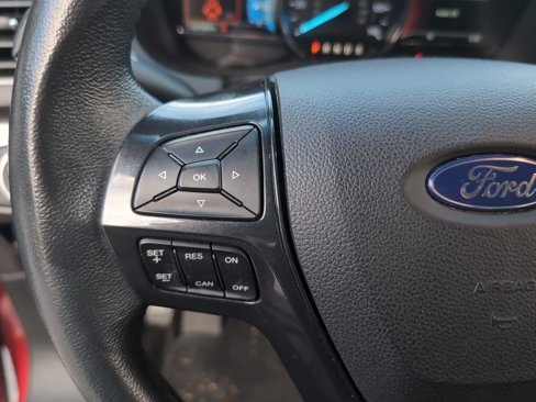 Used 2019 Ford Explorer XLT w/ Equipment Group 202A image 21