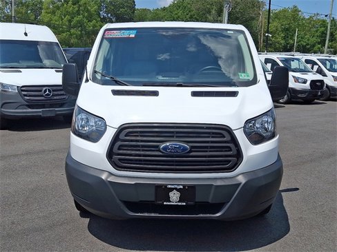 Used 2018 Ford Transit 150 130 Low Roof image 2