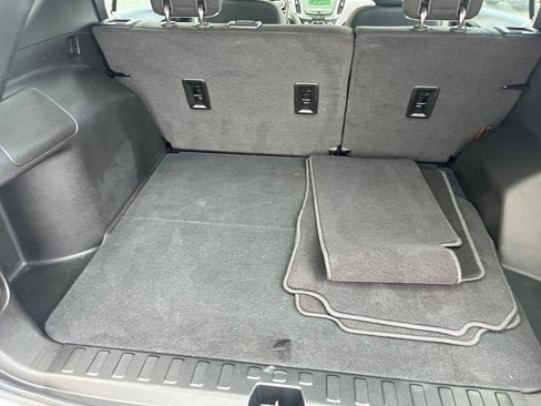 Used 2019 Chevrolet Equinox LS image 17