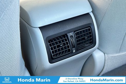 Used 2014 Toyota Camry XLE image 16