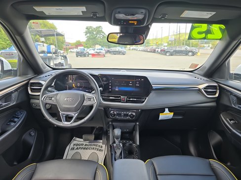 Used 2025 Chevrolet TrailBlazer ACTIV w/ Convenience Package image 15
