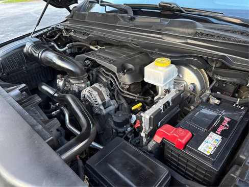Used 2019 RAM 1500 Laramie w/ Sport Appearance Package image 27