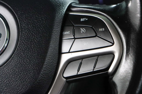 Used 2020 Jeep Grand Cherokee Limited w/ Luxury Group II image 14