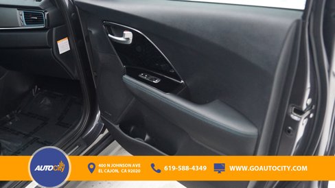 Used 2019 Kia Niro EX Premium image 14