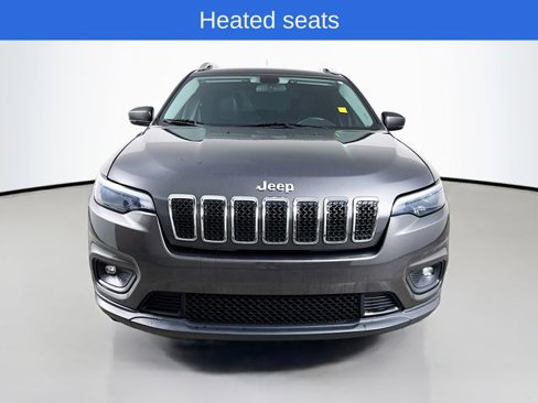Used 2019 Jeep Cherokee Latitude Plus w/ Cold Weather Group image 2