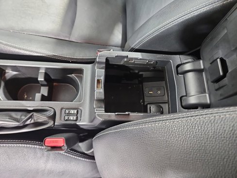 Used 2013 Subaru Crosstrek 2.0i Limited w/ Popular Pkg 1 image 27