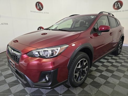 Used 2019 Subaru Crosstrek 2.0i Premium w/ Moonroof Package image 2