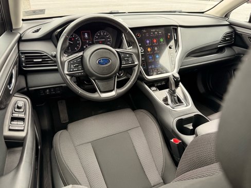 Used 2024 Subaru Outback Premium image 9